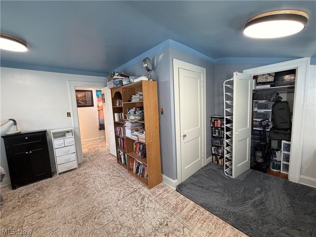 707 Cambridge Avenue, Youngstown, OH 44502