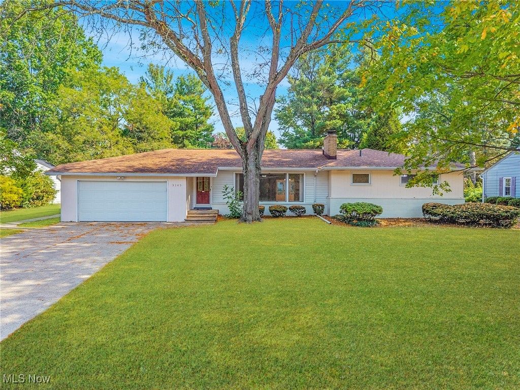 3143 Morewood Road, Fairlawn, OH 44333