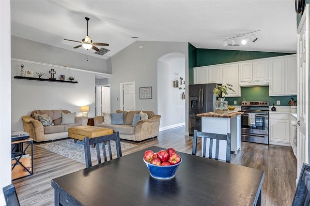 430 WINDING HOLLOW AVENUE, Ocoee, FL 34761