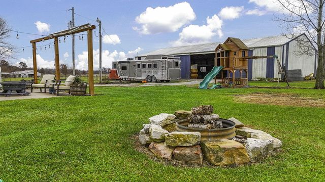 14082 AUDRAIN RD 919, Mexico, MO 65265