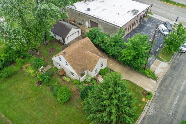 337 N 110th STREET, Wauwatosa, WI 53226