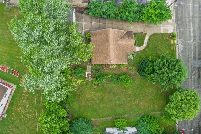 337 N 110th STREET, Wauwatosa, WI 53226