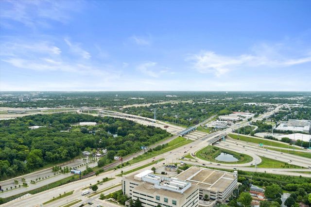 337 N 110th STREET, Wauwatosa, WI 53226