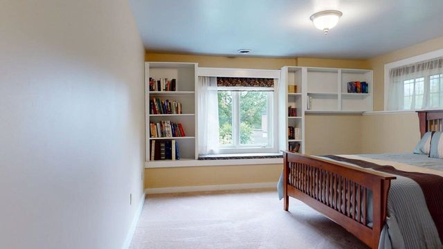 26 Apple Tree Road, Fairfax, VT 05454