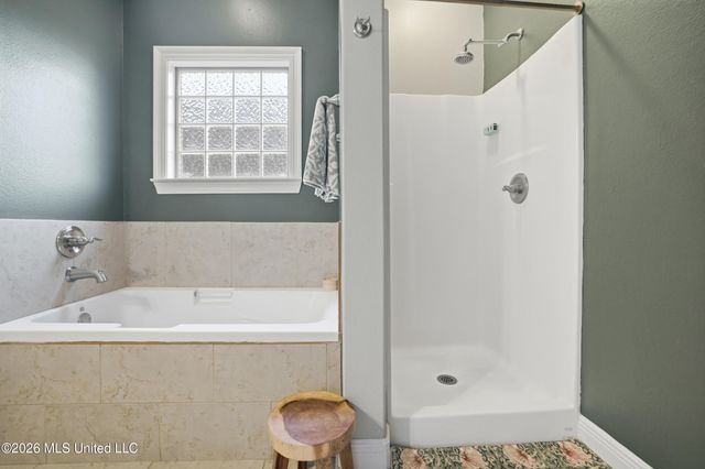 13709 Windwood Drive, Gulfport, MS 39503