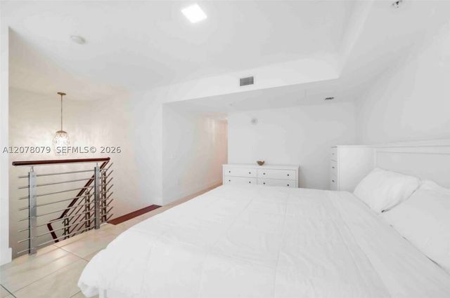 41 SE 5th St 408, Miami, FL 33131