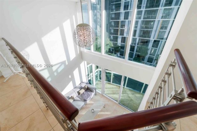 41 SE 5th St 408, Miami, FL 33131