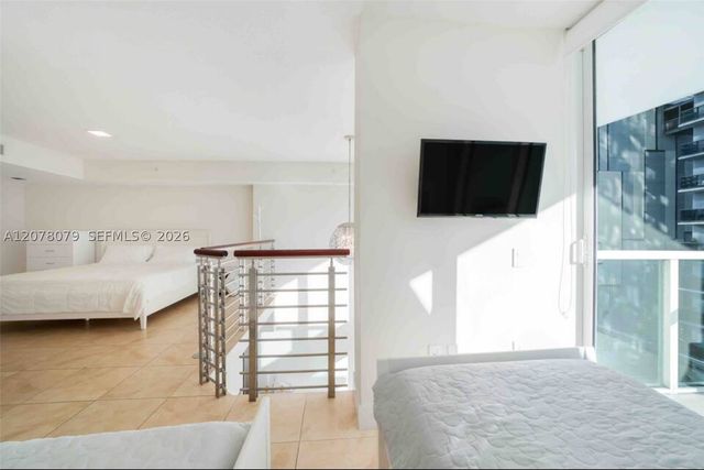 41 SE 5th St 408, Miami, FL 33131