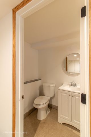 6334 S Saint Lawrence Avenue, Chicago, IL 60637