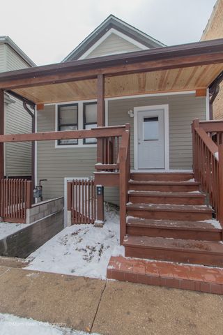 6334 S Saint Lawrence Avenue, Chicago, IL 60637