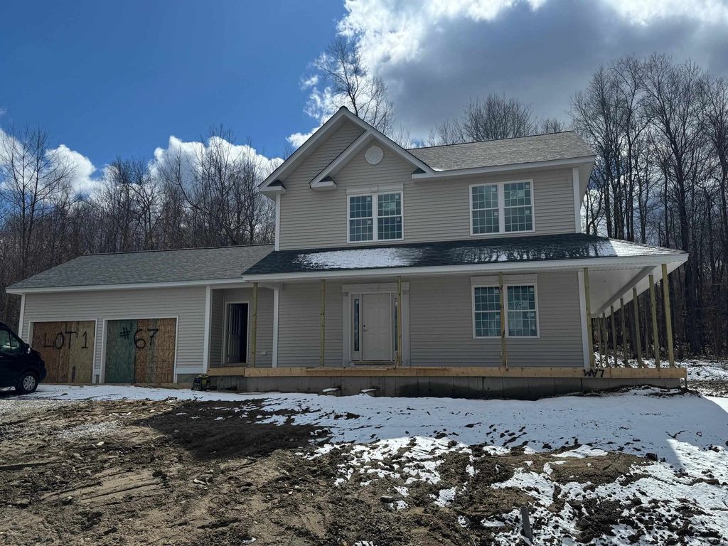 67 Lantern Drive, Sandown, NH 03873