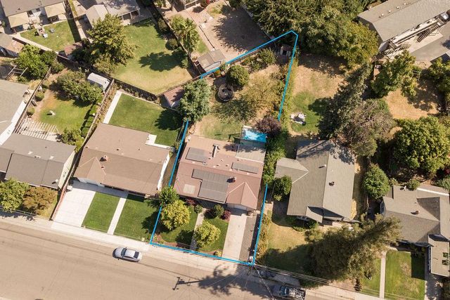 2034 Coley Ave, Escalon, CA 95320