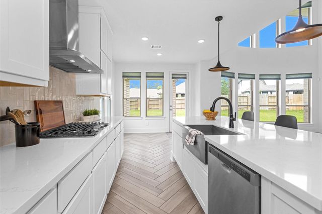 634 Cibolo Creek Drive, Conroe, TX 77304