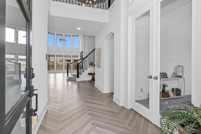 634 Cibolo Creek Drive, Conroe, TX 77304