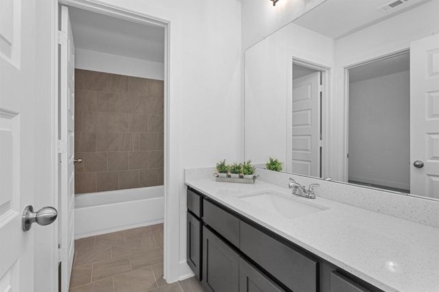 634 Cibolo Creek Drive, Conroe, TX 77304