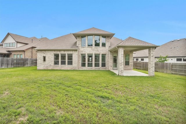 634 Cibolo Creek Drive, Conroe, TX 77304