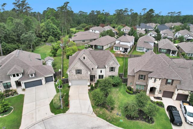 634 Cibolo Creek Drive, Conroe, TX 77304