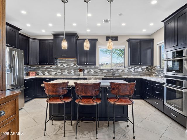 46208 N 37TH Avenue, New River, AZ 85087