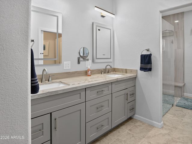 46208 N 37TH Avenue, New River, AZ 85087