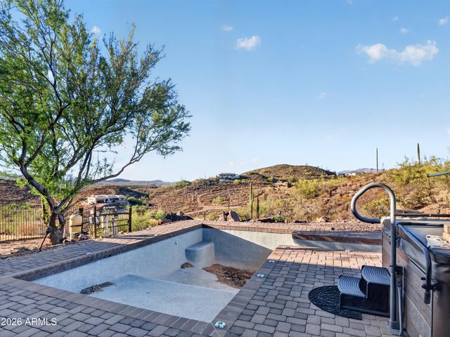 46208 N 37TH Avenue, New River, AZ 85087