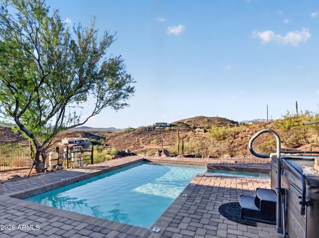 46208 N 37TH Avenue, New River, AZ 85087