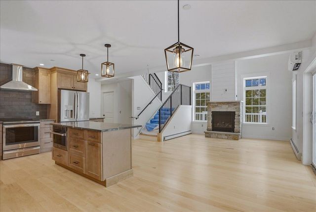 535 Sylvan Park Road A, Stowe, VT 05672