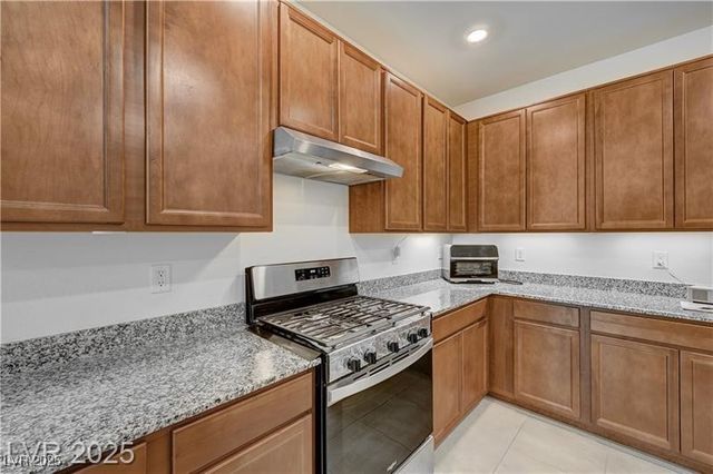 7675 West Mistral Avenue, Las Vegas, NV 89113