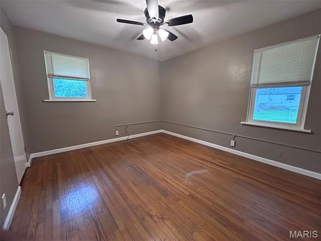 1814 N Belt E, Belleville, IL 62221
