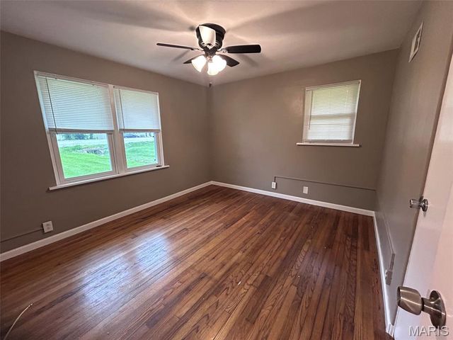 1814 N Belt E, Belleville, IL 62221