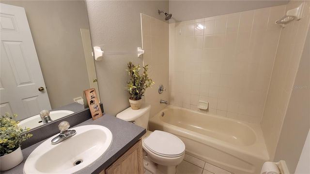 100 BOULDER COURT, Sanford, FL 32771