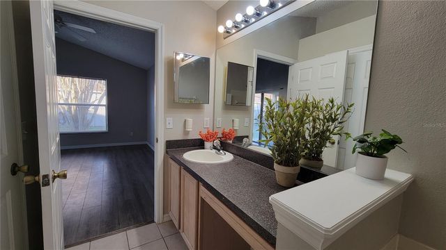 100 BOULDER COURT, Sanford, FL 32771