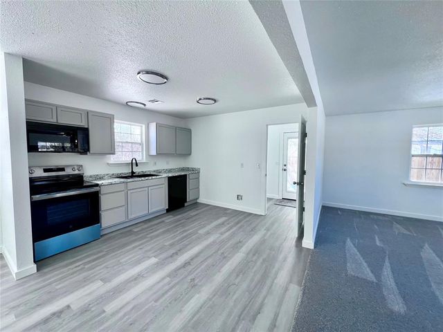 511 N Olive, Stratford, OK 74872