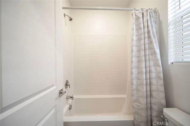 16584 Poppy Seed Lane, Fontana, CA 92336