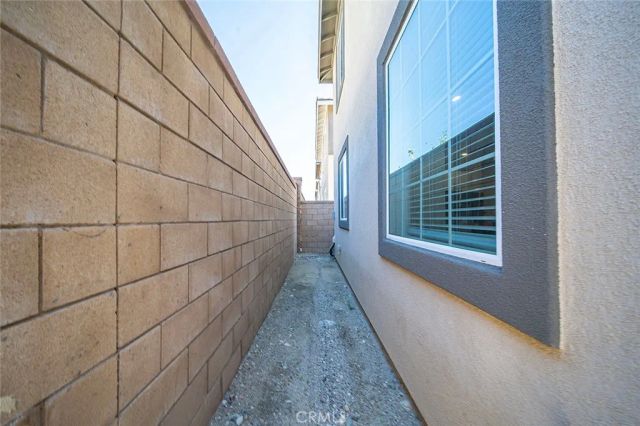 16584 Poppy Seed Lane, Fontana, CA 92336