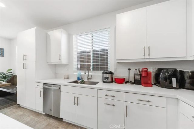 16584 Poppy Seed Lane, Fontana, CA 92336