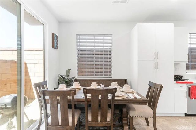 16584 Poppy Seed Lane, Fontana, CA 92336