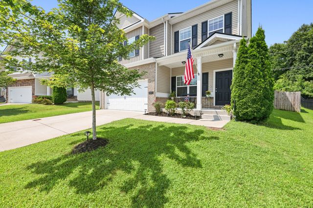 541 Burchell Ln, Columbia, TN 38401