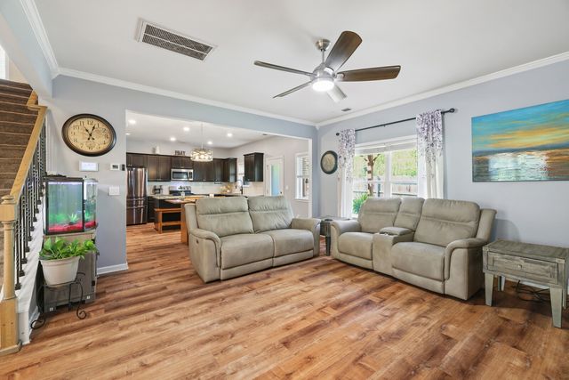 541 Burchell Ln, Columbia, TN 38401