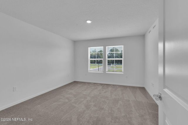 10118 WHISTLING PNE Court, Jacksonville, FL 32221