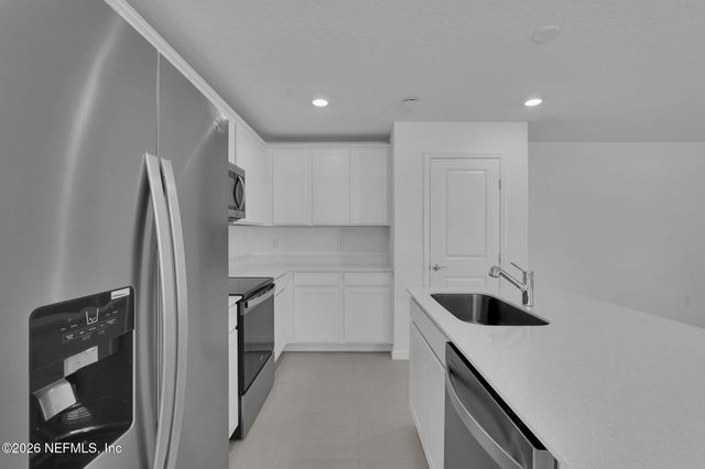 10118 WHISTLING PNE Court, Jacksonville, FL 32221