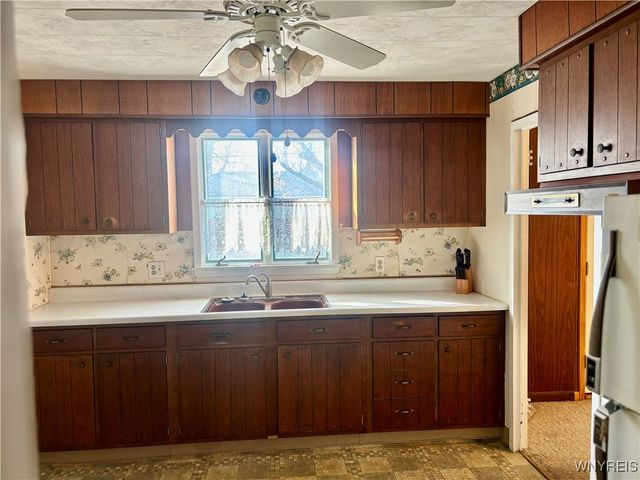 33 Campus Drive North, Amherst, NY 14226