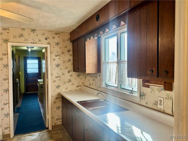 33 Campus Drive North, Amherst, NY 14226