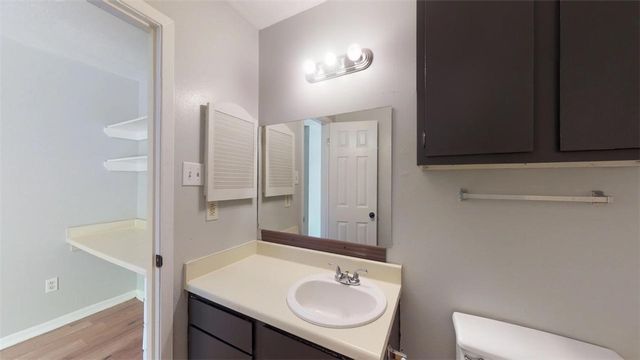 725 Peppertree Drive 1, Bryan, TX 77801