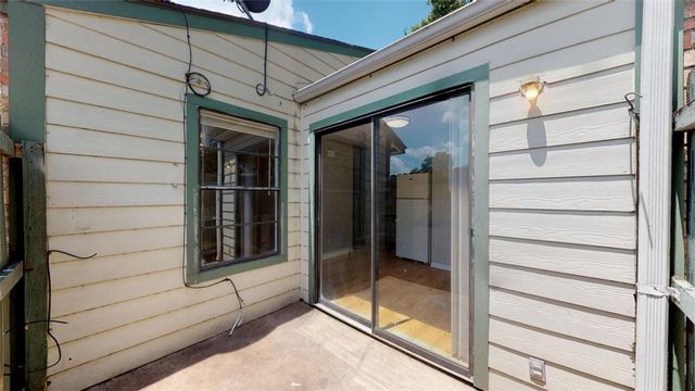 725 Peppertree Drive 1, Bryan, TX 77801