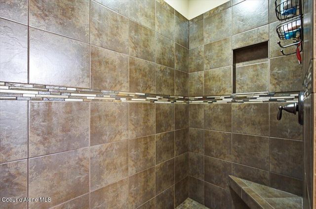 31288 N Sienna Loop, Athol, ID 83801