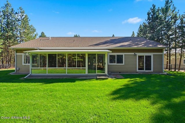 31288 N Sienna Loop, Athol, ID 83801