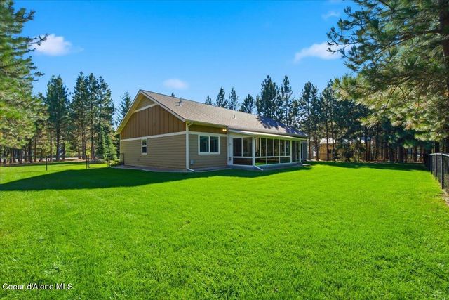 31288 N Sienna Loop, Athol, ID 83801
