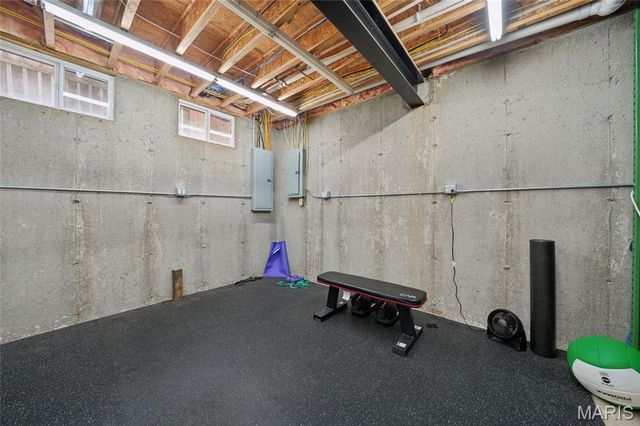 6916 Amherst Avenue, University City, MO 63130