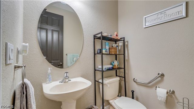 15029 Great Laurel CT, Alva, FL 33920
