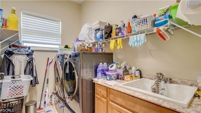 15029 Great Laurel CT, Alva, FL 33920